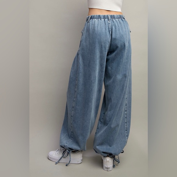*LAST ONE* Denim Wide leg Cinch Pants - Picture 4 of 13